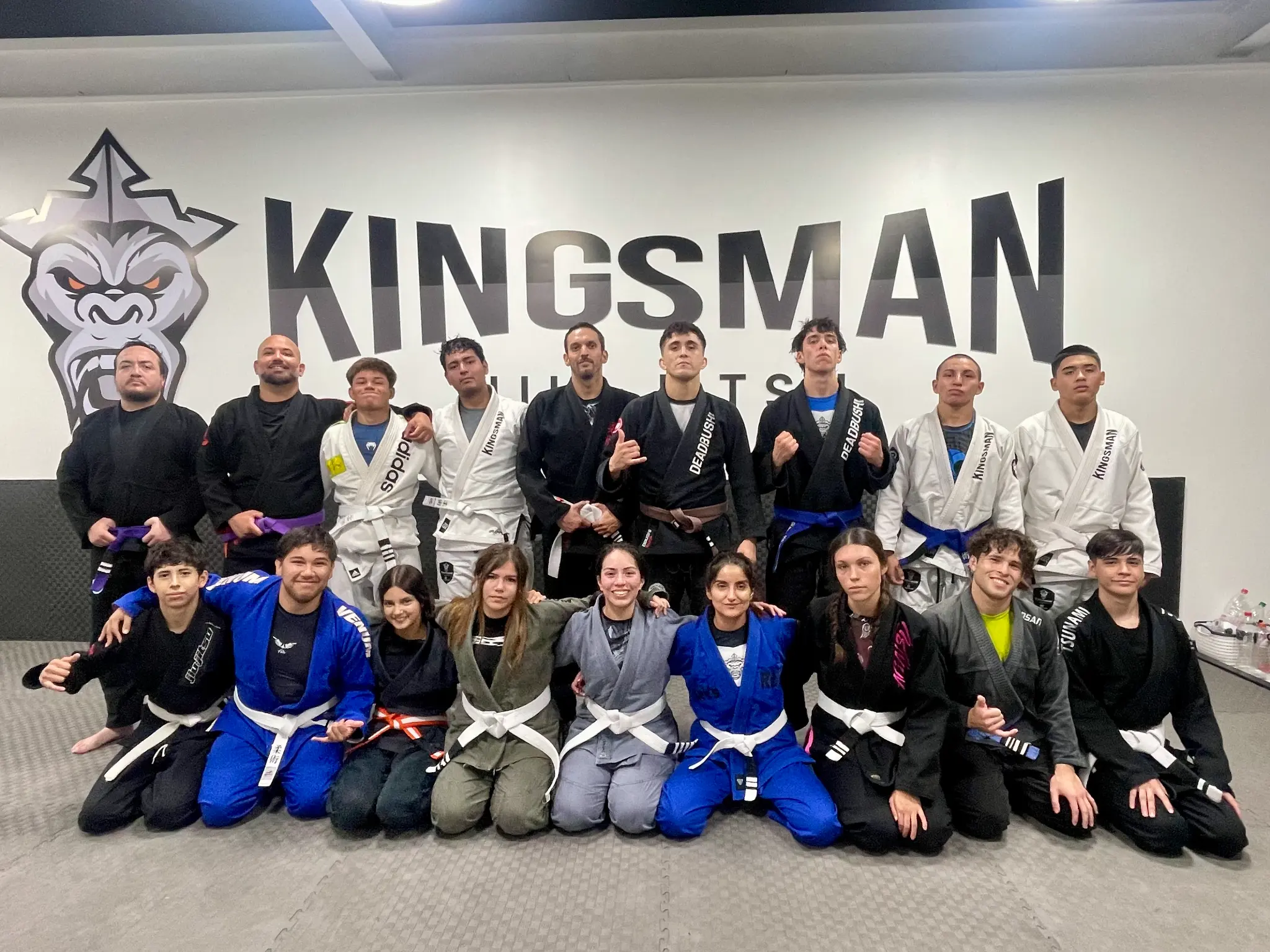 Equipo Kingsman GI